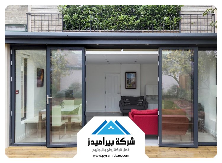 بناء ملاحق زجاجية